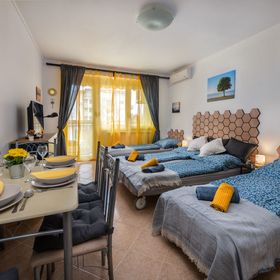 Elefteria Apartman Siófok