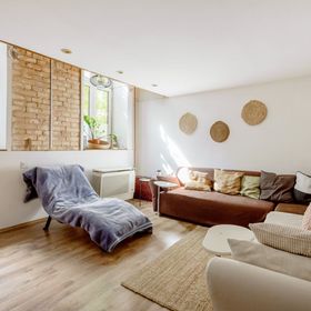 Stylish Cosy Apartment with Sauna - Hero Square Budapest