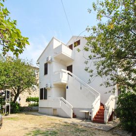 Apartments Teljega Baska