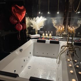 Apartament z Jacuzzi TopApartments Kraków 