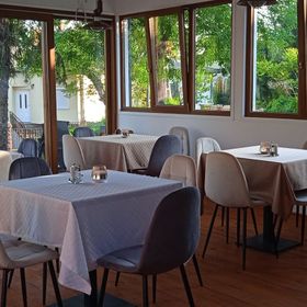 Rozália Fogadó Révfülöp