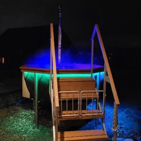 Dom z bala KORONKA - Górskie Przysiółki w Koniakowie 