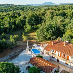 Apartmanok Medencével Labin - 23022