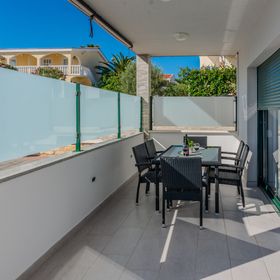 Apartmanok Parkolóhellyel Vir - Kozjak, Vir - 23400 Vir - Kozjak