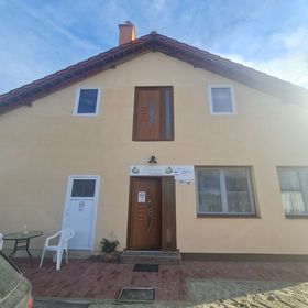 Gyöngyi Vendégház Jászszentlászló