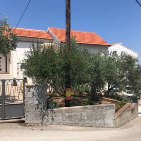 Apartments Ružica Lukoran