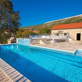 House Stipe Rašćane