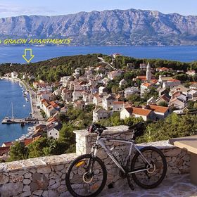 Apartment Ennio Povlja