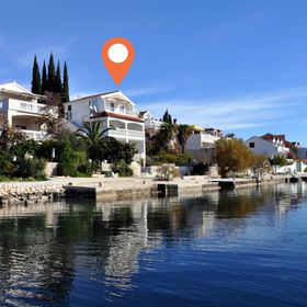 Apartments Bibi Rogoznica