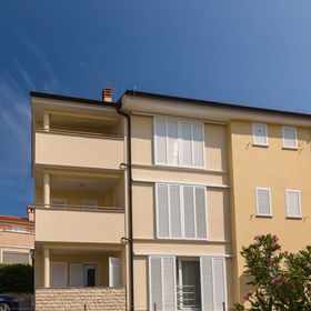 Apartments Josip Čižići