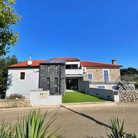 Apartments Bonum with Private Pool Silo