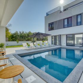 Villa Elena Zaton II