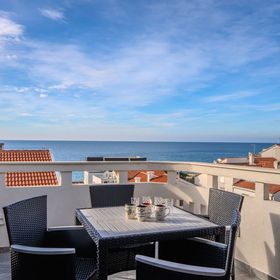 Apartment Penthouse Novalja