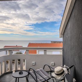 Apartment Penthouse Novalja