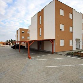 Apartments Village Nin