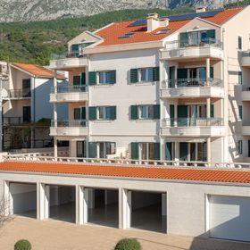 Apartments Vila Tucepi