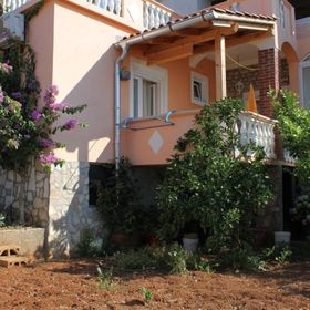 Apartment Ralje Sali