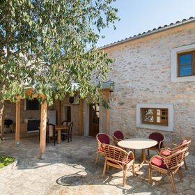 House Stone Curlew 1 Lišane Tinjske