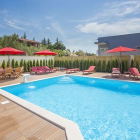 Apartment Birikina 3 s bazenom Nova Vas