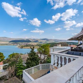 Apartments Kristina Donji Karin