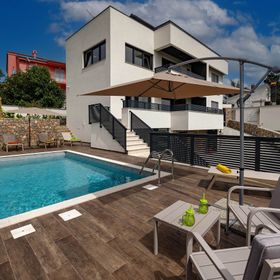 Villa Betelgeuse Supernova Novi Vinodolski