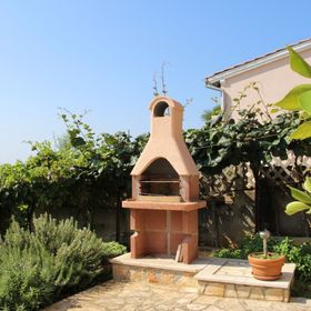 Apartments Natalia s bazenom Fuškulin