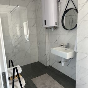 Tátika Apartman Tát