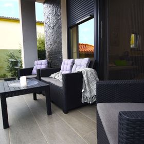 Apartments Daisy Pakostane