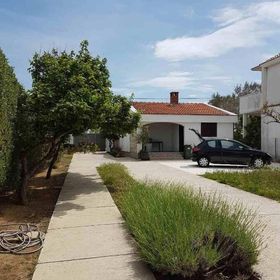 Holiday Home Beachfront Privlaka