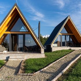 Căsuțe A-frame Green Hill Popas Poiana Mărului