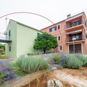 Apartment Meri Bozava