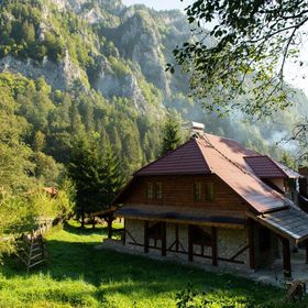 Cabana Colții Ghimbavului Dâmbovicioara