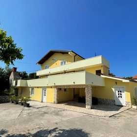 Apartmanok Parkolóhellyel Polje, Krk - 18669 Polje