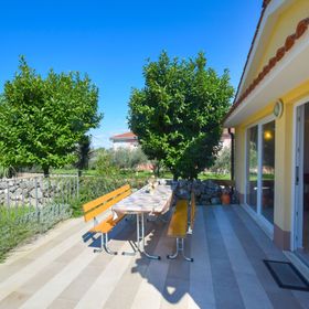 Apartmanok Parkolóhellyel Turčić, Krk - 19385 Turčić