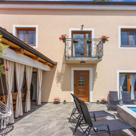 Ház Családok Részére Medencével Grizane, Crikvenica - 19783 Grižane