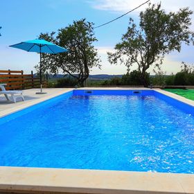 Ház Családok Részére Medencével Vardica, Umag - 21452 Vardica