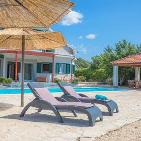 Luxusvilla Medencével Vrpolje, Sibenik - 21843 Vrpolje