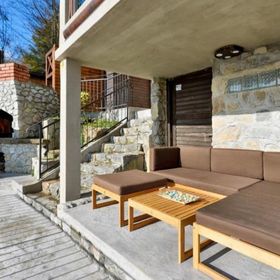 Ház Családok Részére Medencével Karlovac - 22089