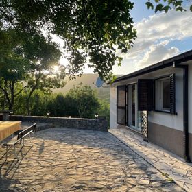 Nyaralóház Medencével Grubine, Zagora - 22263 Grubine