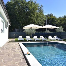 Ház Családok Részére Medencével Buroli, Umag - 22400 Buroli