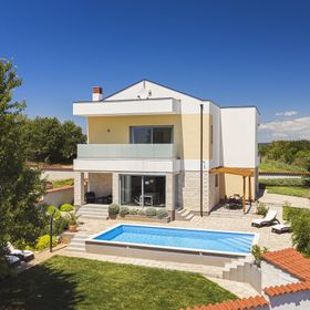 Ház Családok Részére Medencével Barbariga, Fazana - 22763 Barbariga