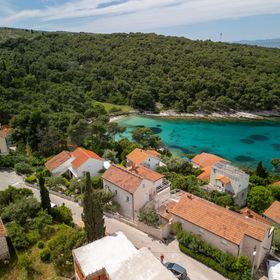 Apartments Meter Postira