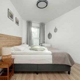 Reja Sunny Apartment with Parking Wrocław by Noclegi Renters