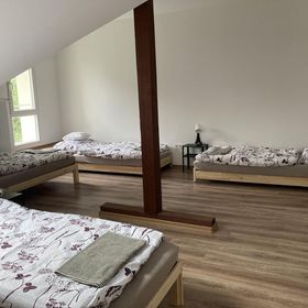 Várszállás Vendégház Szolnok