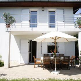 Balaton Cosy Stay with Garden Vendégház Balatonföldvár