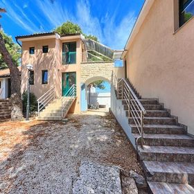 Apartments Ruzmarin Rogoznica