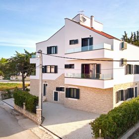 Apartmanok A Tenger Mellett Turanj, Biograd - 23164 Turanj