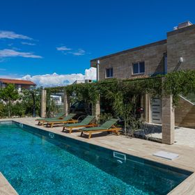 Apartmanok Medencével Bogdanovići, Sibenik - 23394 Bogdanovići