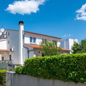 Apartmanok Parkolóhellyel Stinjan, Pula - 23546 Štinjan