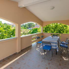 Apartmanok Parkolóhellyel Vir - Lozice, Vir - 23549 Vir - Lozice